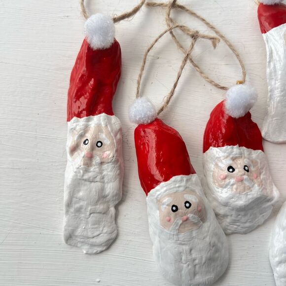 NWT Hand Painted Santa Claus Oyster Shell Ornaments - Set of 6 - Picture 2 of 4